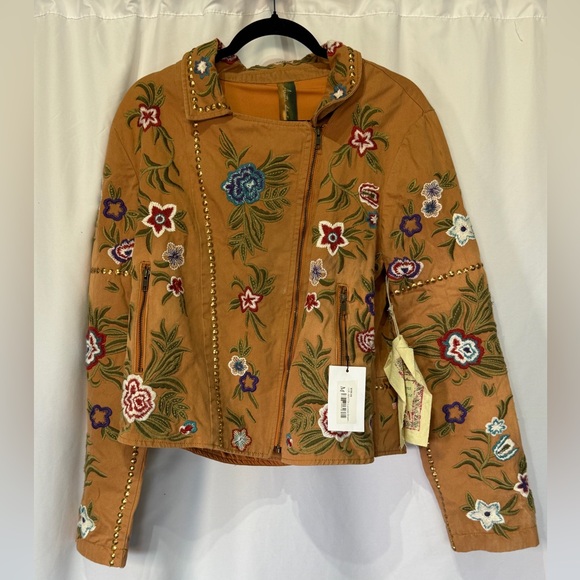 Aratta Jackets & Blazers - Aratta NWT rhinestone zip up motorcycle blazer Embroidered Floral Tan Jacket